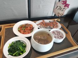 -臻康乃馨月子中心(集美店)