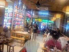 -郑记•不夜城烧烤•龙虾•虾蟹(黄鹤楼店)