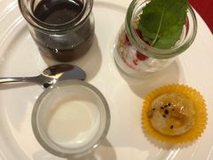 -亮马河饭店翠雅咖啡厅