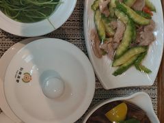 -臻儿屿月子会所(茶山店)