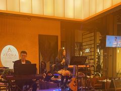 -洛缦音乐餐厅(工业展览馆万象城店)