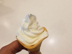 -肯德基(南京站A2检票口楼上)