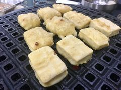 包浆豆腐-奉座泥炉烤肉·活鳗·稻草黄油鸡(龙美店)