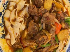 -马尔龙新疆饭店·清真(瑞景店)