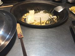 -屯老二农家铁锅炖·行业领军者(梅江店)