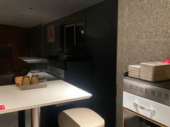 -么么嘴肉蟹煲(湖南路店)