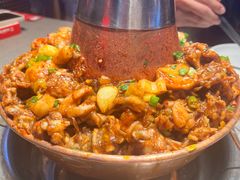 -老佛爷铜炉蛙锅(东门老街店)