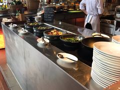 自助取餐区-广州富力君悦大酒店·凯菲厅