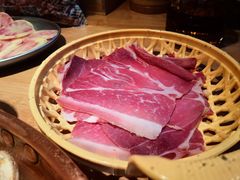 -洱火云南酸菜牛肉火锅(石景山当代商城店)