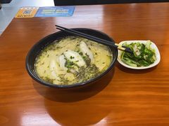 -鲜笃面(肇嘉浜路店)