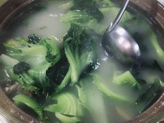 -红炎炎农家菜老字号(金水台店)