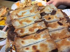 -阿洪锅贴王(小吃城店)