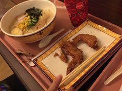 鸡翼猪骨汤拉面-皇室宴会厅
