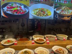 -头上红煨盐鸡·非遗院子餐厅