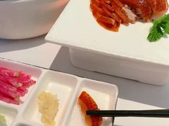 -三人行骨头王火锅(长寿店)