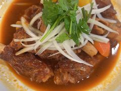 -汗腾格里·风味餐厅(新疆驻京办店)