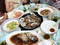 -巧克力渔家.小船海鲜胶东菜(万平口店)