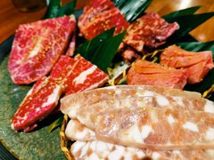 和牛甄選綜合拼盤-肉魁屋·烧肉·烧鸟·酒场(高新店)