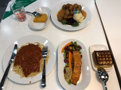 烤三文鱼配时蔬-宜家·瑞典风味餐厅(北京西红门店)