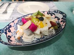 中东酸奶鲜果沙拉-苏坦土耳其西餐厅(玉林店)