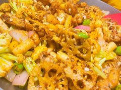 -椒行天下·干锅·牛蛙(万宝店)