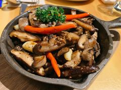 橄榄油香煎蘑菇-TIAGO HOME KITCHEN(王府中环店)