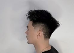 -尼特斯男士发型馆