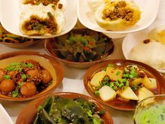 -李与白包子铺(桐梓林店)