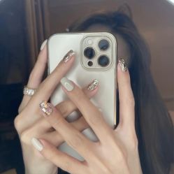 -IDO美甲美睫