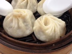 -老西白点心店