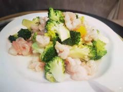 西兰花抄虾仁-四海蒸鲜蒸汽海鲜自助(北戴河店)