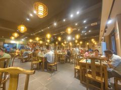 -肖肖酸萝卜鱼火锅(总店)