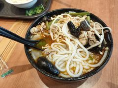 金针肥牛米线-老妈米线(港龙店)