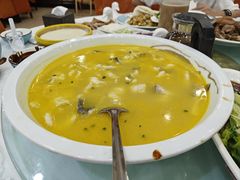 -大鸭梨烤鸭店(金顶街店)