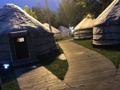 -九十九顶毡房(阜石路店)