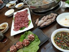 -乡土黄·鲜牛肉火锅·小龙虾(兴业街店)