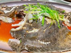 -八府香鸭·啫啫煲(华山路店)