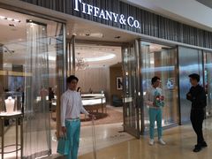 -Tiffany & Co.蒂芙尼
(广州太古汇店)