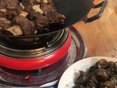 -鑫驼峰牛排火锅(普陀路店)