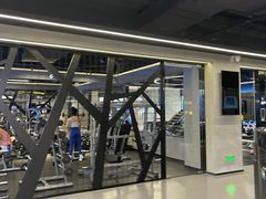 -懒人Club健身(卓越时代广场店)