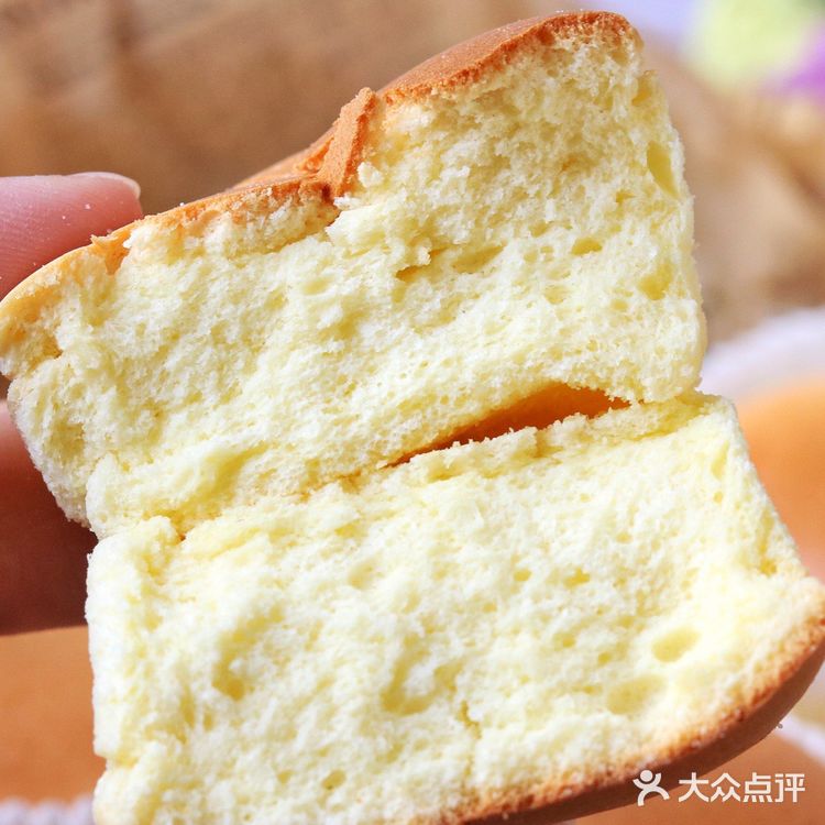 🌈松软细腻🌟酸奶纸杯蛋糕🌟比戚风蛋糕还好吃💯