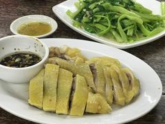 -强记湛江鸡饭店·二十七年老字号(拱北店)