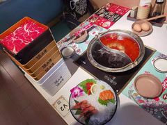 寿喜锅+麻辣锅-温禾牛·和牛寿喜烧自助火锅(恒基名人店)