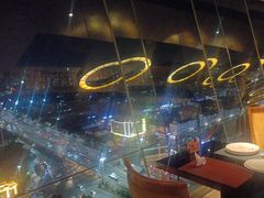 -宝利来国际大酒店-凤凰阁旋转餐厅