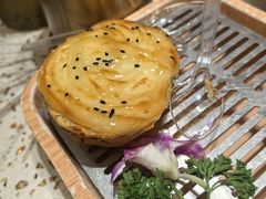 -小董哥烤串·爆汁大油边(故宫店)
