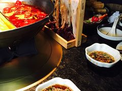 -湊湊火锅·茶憩(新中关购物中心店)