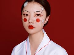 -金夫人化妆摄影职业培训学校
