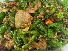 -湖南人家湘菜馆(镇江路店)