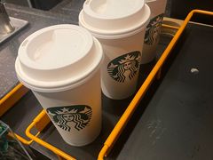 -星巴克(上海虹桥新天地二店)