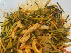 -那家老院子东北菜·饺子·小鸡炖蘑菇(艳华街店)